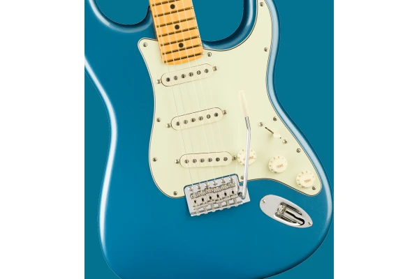 Fender American Professional Classic Stratocaster SSS - Faded Lake Placid Blue