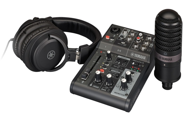 Yamaha AG03 mk2 Streaming Pack Black Yamaha AG03 mk2 Streaming Pack Black