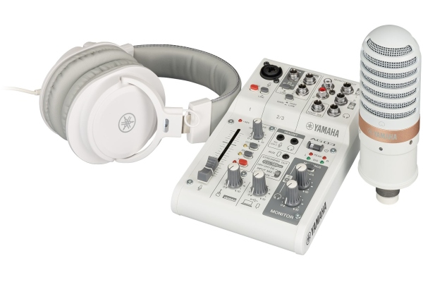 Yamaha AG03 mk2 Streaming Pack White Yamaha AG03 mk2 Streaming Pack White