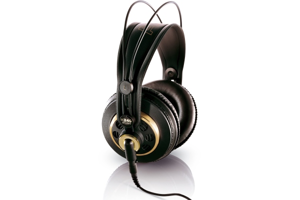 AKG K240 Studio AKG K240 Studio