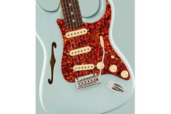 Fender American Professional II Stratocaster SSS Thinline - Transparent Daphne Blue - Limited Edition