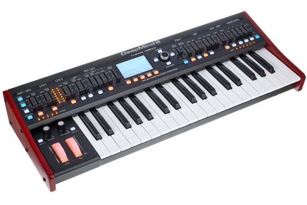 Behringer DeepMind 6 Behringer DeepMind 6