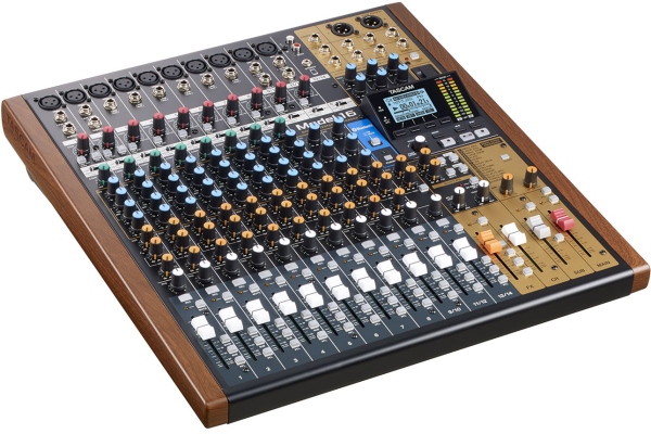 Tascam Model 16 Tascam Model 16