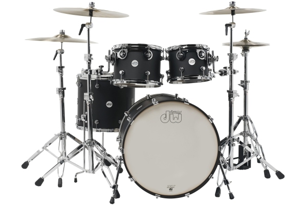 Design Black Satin