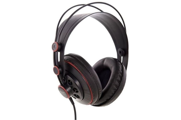 HD 681