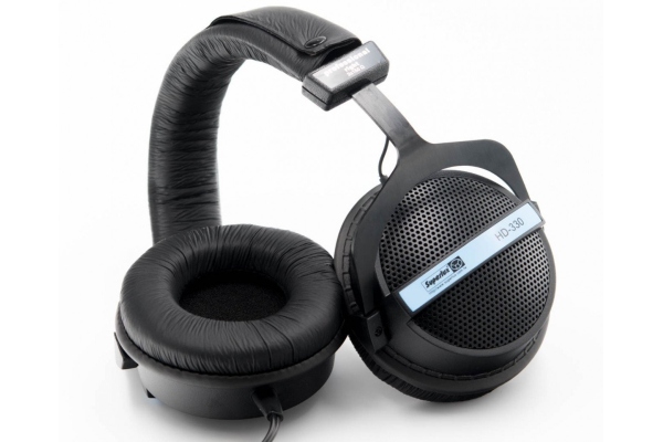 Superlux HD 330 Superlux HD 330