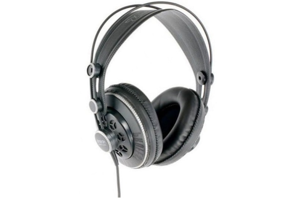 Superlux HD 681B Superlux HD 681B