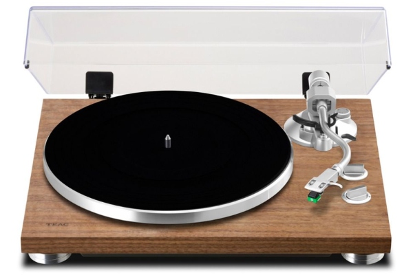TN-400BT Bluetooth Turntable Walnut